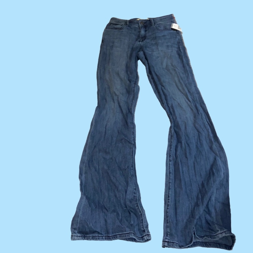 Flared Jeans